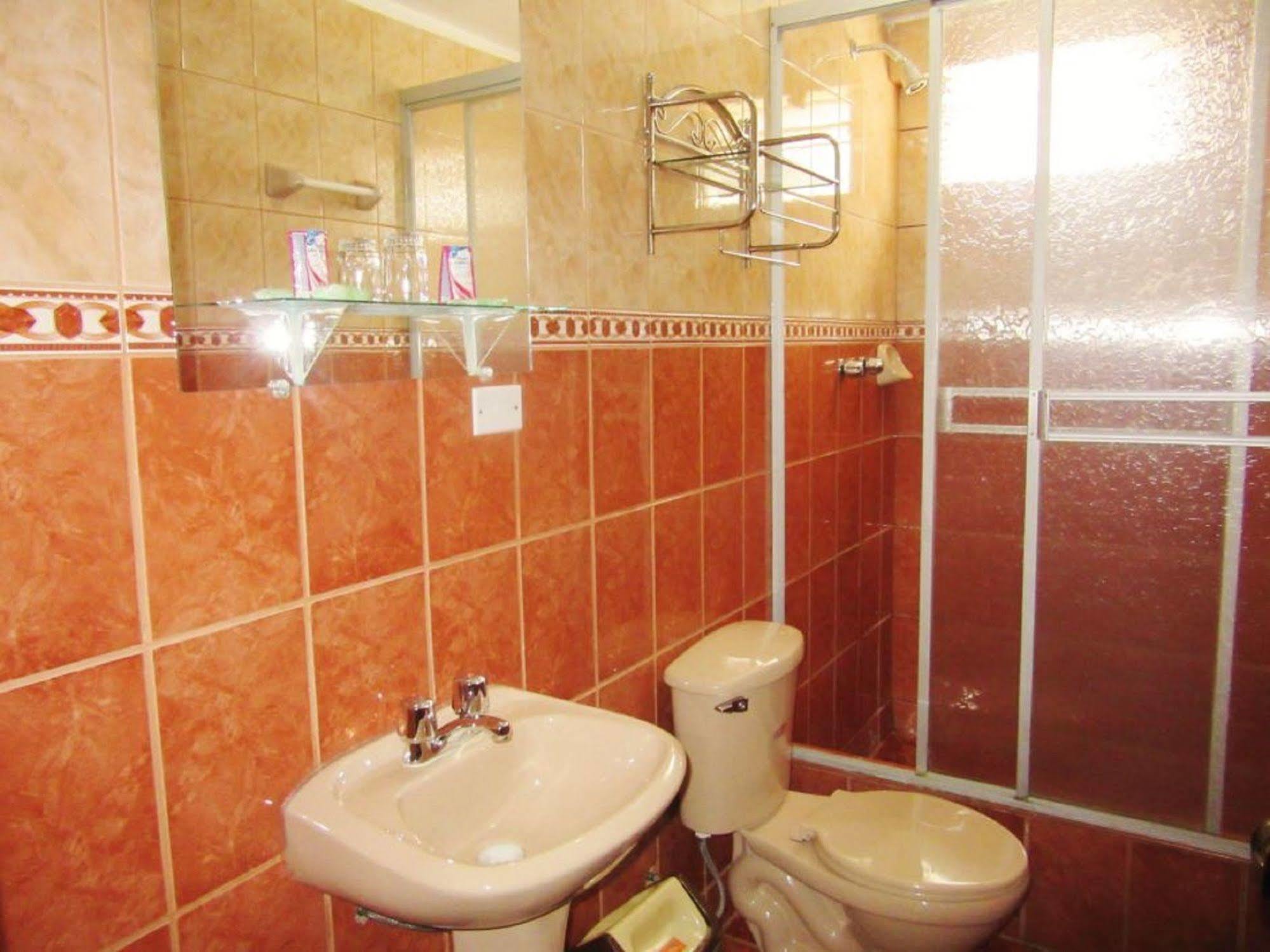Отель Pukara House Пуно Экстерьер фото