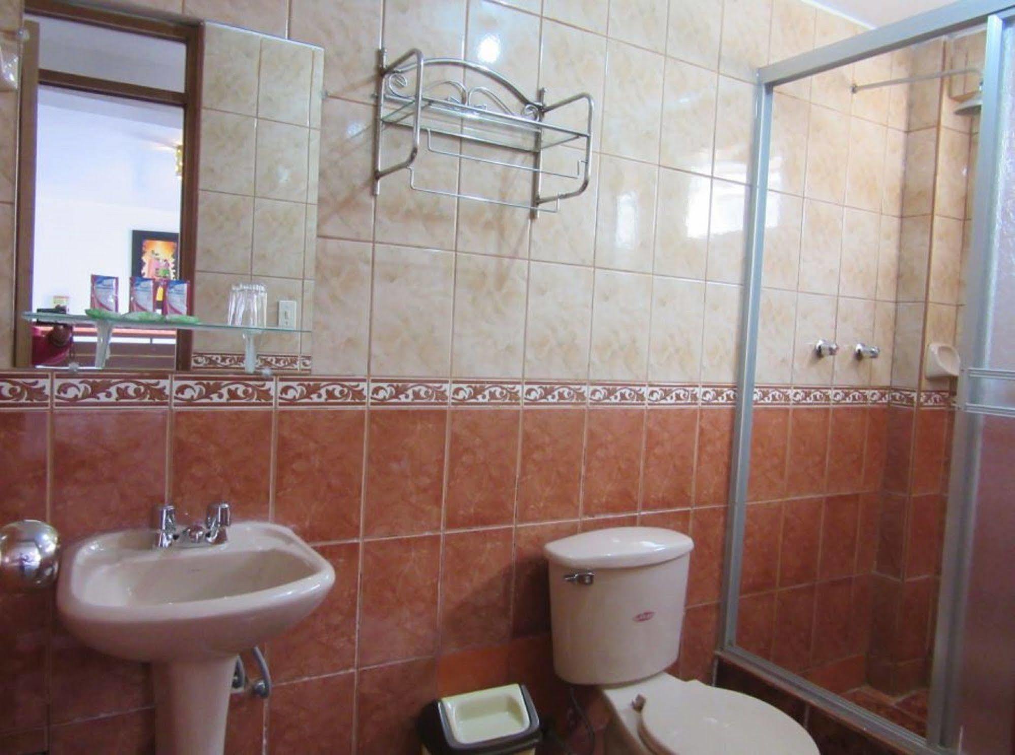 Отель Pukara House Пуно Экстерьер фото